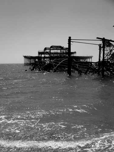 Faded Seaside Glamour (2006)